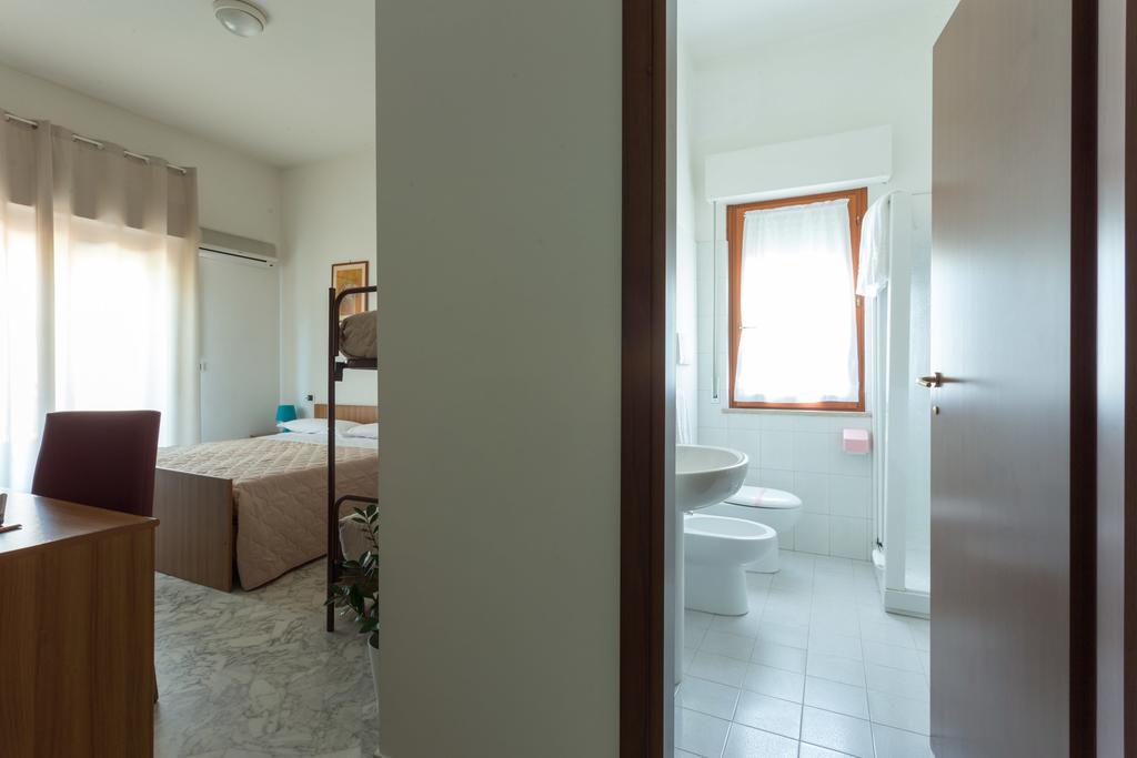 Roma Hotel Pineto Kültér fotó