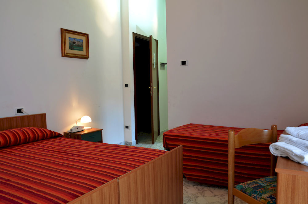 Roma Hotel Pineto Kültér fotó