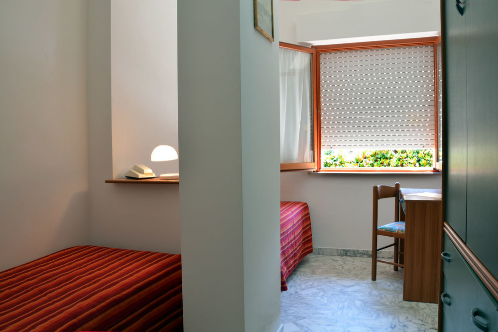 Roma Hotel Pineto Kültér fotó